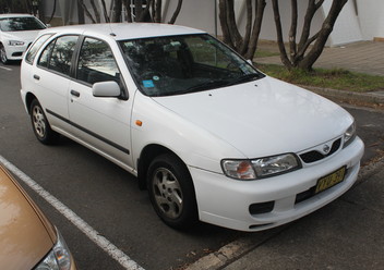 Lusterko wewnętrzne autom. przyciemniane Nissan Almera I FL